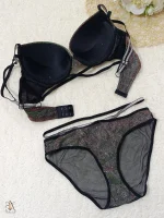 داخل کاپ ست سوتین و شورت اسفنجی فانتزی لمه